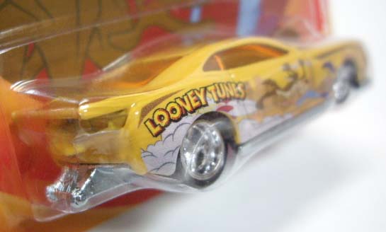 画像: 2013 POP CULTURE - LOONEY TUNES 【'10 PRO STOCK CAMARO】 DK.YELLOW/RR (COYOTE/ROADRUNNER)