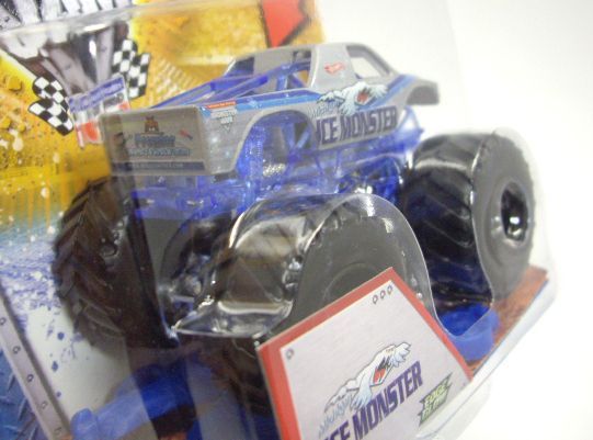 画像: 2013 MONSTER JAM included CRUCHABLE CAR! 【ICE MONSTER】 SILVER (EDGE GLOW)