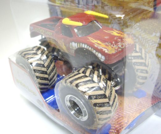 画像: 2013 MONSTER JAM included CRUCHABLE CAR! 【EL TORO LOCO】 REDISH BROWN (MWD TRUCKS)