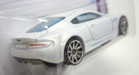 画像: 【ASTON MARTIN DBS】　WHITE/10SP