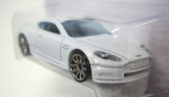 画像: 【ASTON MARTIN DBS】　WHITE/10SP