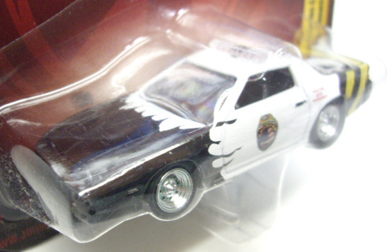 画像: FOREVER 64 R27 【CORPORAL CHARLES C.GRIFFITH'S 1985 CHEVY CAMARO 】 BLACK-WHITE