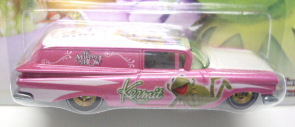 画像: 2013 POP CULTURE - THE MUPPETS 【'59 CHEVY DELIVERY】 PINK-WHITE/RR (MISS PIGGY)