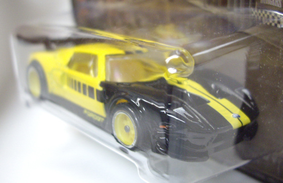 画像: 2013 HW BOULEVARD 【FORD GT】 YELLOW-BLACK/RR