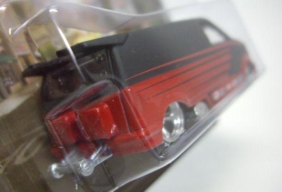 画像: 2013 HW BOULEVARD 【'85 CHEVY ASTRO VAN】 FLAT BLACK-RED/RR (NEW CAST