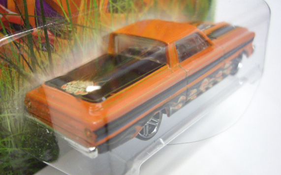 画像: 2013 WALMART EASTER EGGSCLUSIVES 【'65 FORD RANCHERO】　ORANGE/PR5