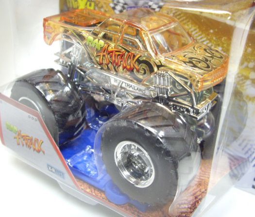 画像: 2013 MONSTER JAM included CRUCHABLE CAR! 【RAP ATTACK】 CLEAR ORANGE (X-RAYS)