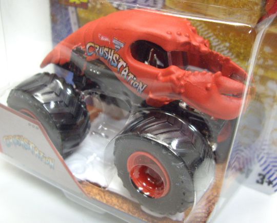 画像: 2013 MONSTER JAM included CRUCHABLE CAR! 【CRUSHSTATION】 FLAT RED