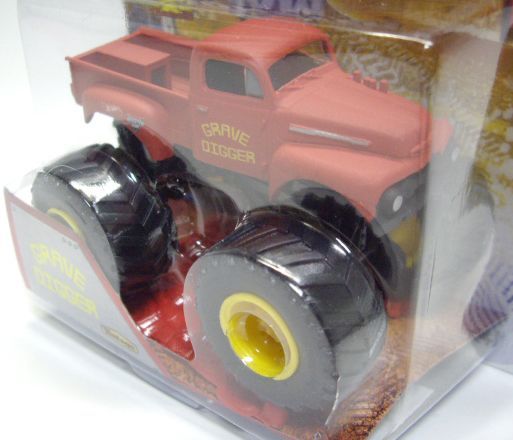 画像: 2013 MONSTER JAM included CRUCHABLE CAR! 【GRAVE DIGGER】 FLAT RED (VINTAGE)