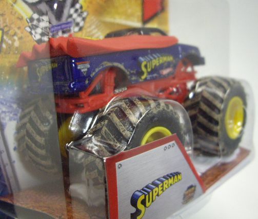 画像: 2013 MONSTER JAM included CRUCHABLE CAR! 【SUPERMAN】 BLUE-RED (MWD TRUCKS)