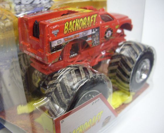 画像: 2013 MONSTER JAM included CRUCHABLE CAR! 【BACK DRAFT】 RED (MWD TRUCKS)