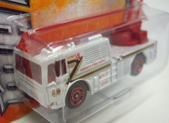 画像: 2013 【2006 FIRE ENGINE】 WHIITE