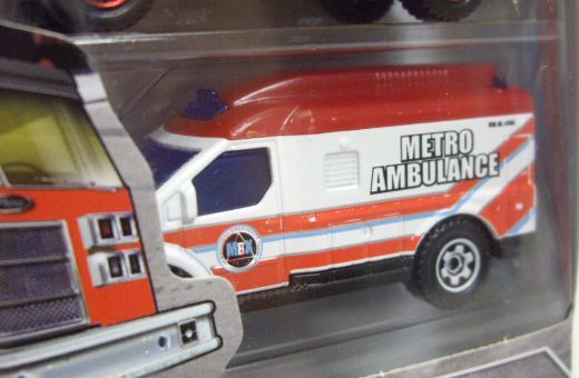 画像: 2013 MATCHBOX 5PACK  【EMT】 2012 Ford Explorer Interceptor/International Pumper/Dennis Sabre/Highway Fire Pumper/2004 Ambulance