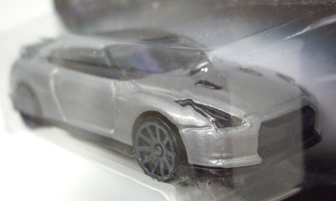 画像: 2013 WALMART EXCLUSIVE "FAST & FURIOUS" 【2009 NISSAN GT-R】 SILVER/10SP 