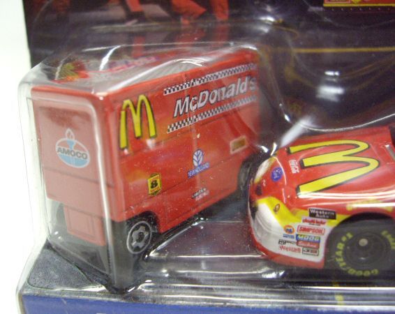 画像: 1998 HOT WHEELS PRO RACING PIT CREW 【#94 TEAM McDONALD'S BILL ELLIOTT/FORD THNDERBIRD and TOOL BOX】　RED/RR