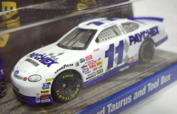 画像: 2000 HOT WHEELS RACING PIT CREW 【#11 TEAM PAY CHEX BRETT BODINE RACING/FORD TAURUS and TOOL BOX】　WHITE/RR