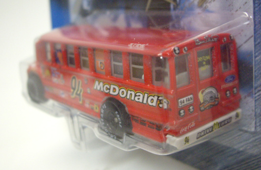 画像: 2000 HOT WHEELS RACING SCHOOL BUS SERIES【#94 TEAM McDONALD'S】　RED/GY BW