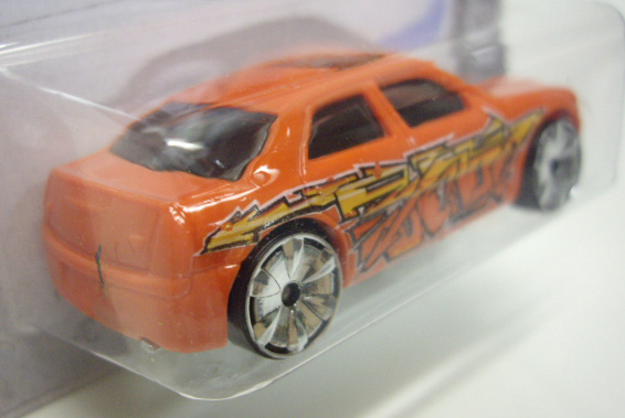 画像: 【CHRYSLER 300C HEMI】　ORANGE/BZ