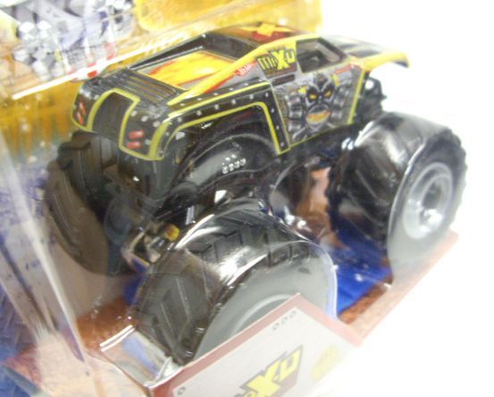 画像: 2013 MONSTER JAM included CRUCHABLE CAR! 【MAX-D】 BLACK (1ST EDITIONS)