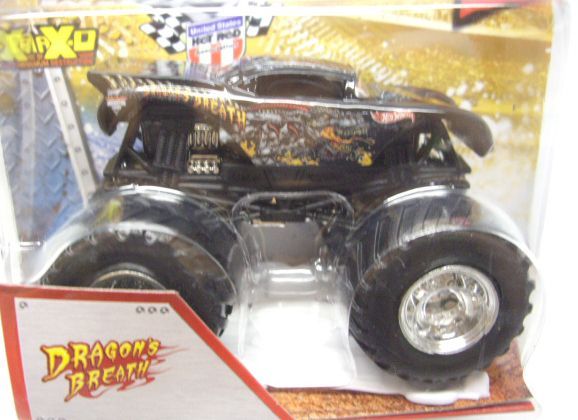 画像: 2013 MONSTER JAM included CRUCHABLE CAR! 【DRAGON BREATH】 BLACK