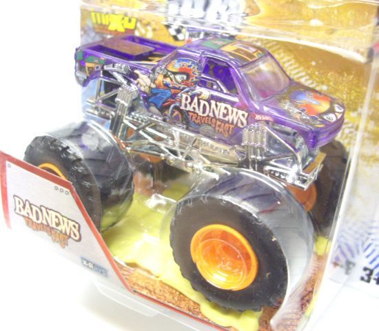 画像: 2013 MONSTER JAM included CRUCHABLE CAR! 【BAD NEWS TRAVELS FAST】 CLEAR PURPLE (X-RAYS)