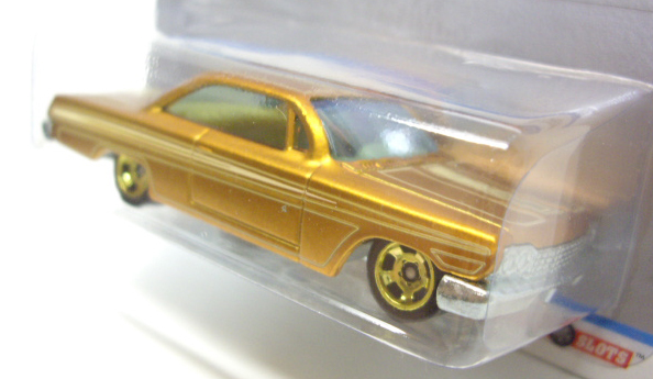 画像: 2013 COOL CLASSICS 【'62 CHEVY】 SPEC.FROST GOLD/RS(CHASE:台紙のOTTOが赤色）