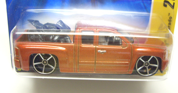 画像: 【CHEVY SILVERADO】　MET.ORANGE/05　