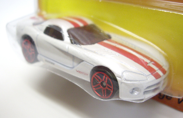 画像: 2008 VALENTINE'S DAY TARGET EXCLUSIVE 【'06 DODGE VIPER】 WHITE/PR5 (セットバラシ）