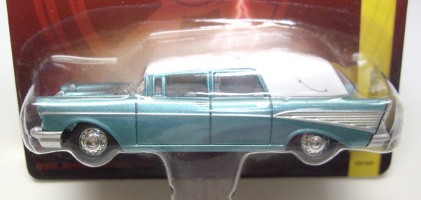 画像: 2013 JOHNNY LIGHTNING - LAS VEGAS SUPER CONVENTION 【1957 CHEVY (HEARSE)】　GREENSILVER/RR (160台限定）