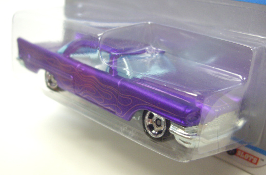 画像: 2013 COOL CLASSICS 【1957 CHRYSLER 300】 SPEC.FROST PURPLE/RS(CHASE:台紙のOTTOが赤色）