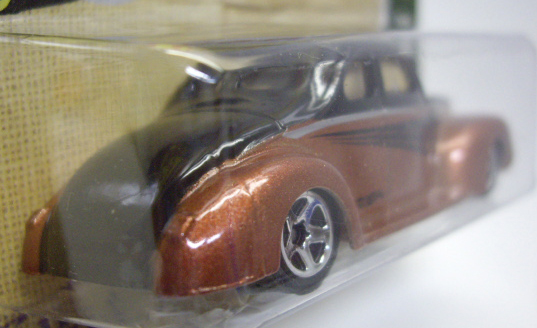 画像: 2012 WALMART EXCLUSIVE "CARS OF THE DECADES" 【'40 FORD COUPE】 BROWN-BLACK/5SP