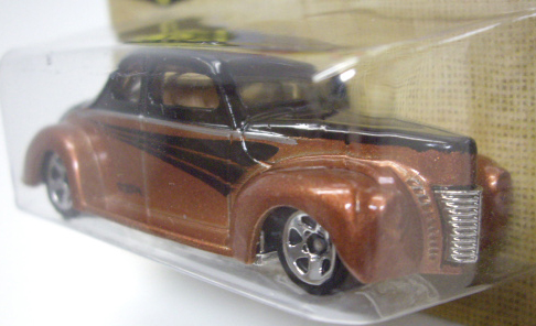 画像: 2012 WALMART EXCLUSIVE "CARS OF THE DECADES" 【'40 FORD COUPE】 BROWN-BLACK/5SP