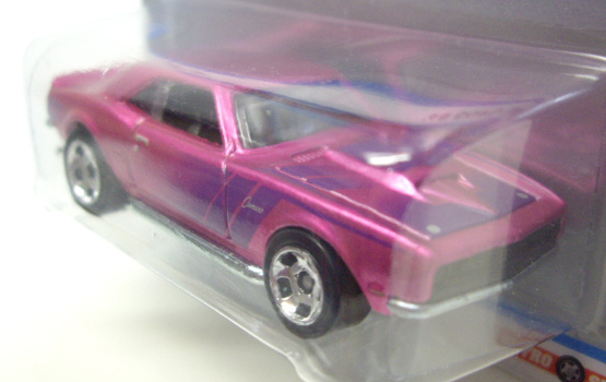 画像: 2013 COOL CLASSICS 【'68 COPO CAMARO】 SPEC.FROST PINK/RS(CHASE:台紙のOTTOが赤色）