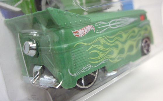 画像: 2014 COLOR SHIFTERS 【VW DRAG BUS】 GREEN-WHITE/O5 (開閉ギミックなし） 