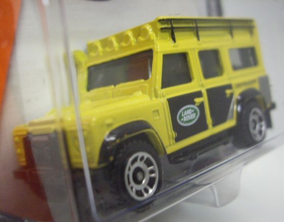 画像: 2013 【LAND ROVER DEFENDER 110】 YELLOW (2014 CARD)