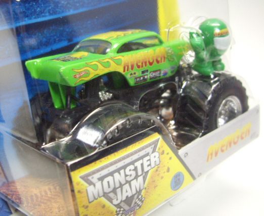 画像: 2014 MONSTER JAM included MONSTER JAM FIGURE! 【AVENGER】 SILVER (2014 NEW LOOK!)