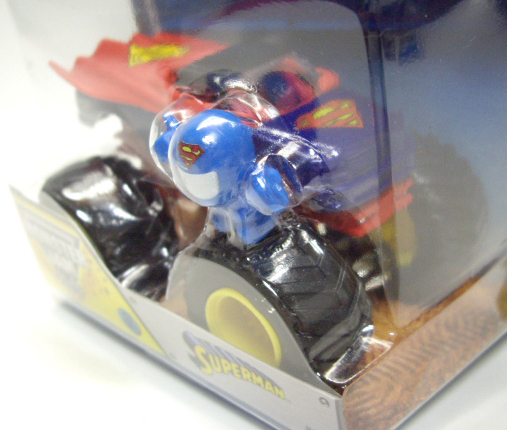 画像: 2014 MONSTER JAM included MONSTER JAM FIGURE! 【SUPERMAN】 BLUE-RED(2014 NEW LOOK!)