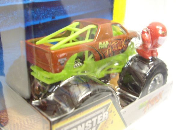 画像: 2014 MONSTER JAM included MONSTER JAM FIGURE! 【RAP ATTACK】 DK.ORANGE