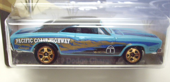 画像: 2014 WALMART EXCLUSIVE - HW ROAD TRIPPIN' 【'69 DODGE CHARGER】　LT.BLUE/5SP