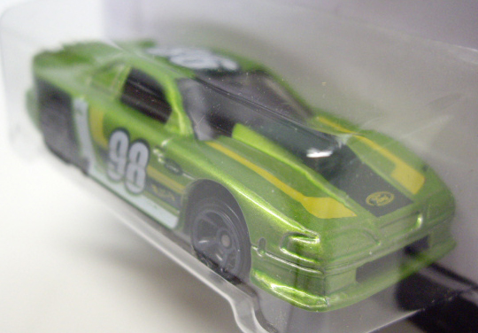 画像: 2014 WALMART EXCLUSIVE - MUSTANG 50 YEARS 【'03 FORD MUSTANG COBRA】 LT.GREEN/MC5