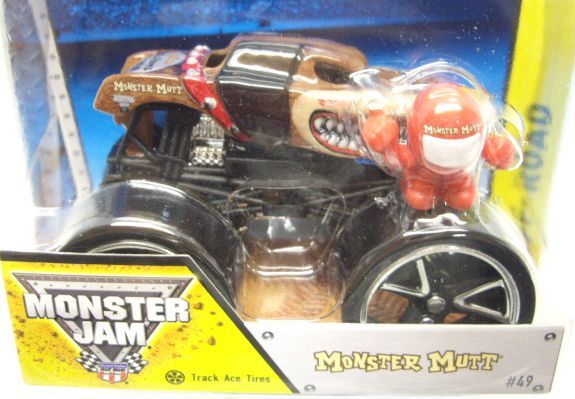 画像: 2014 MONSTER JAM included MONSTER JAM FIGURE! 【MONSTER MUTT】 BROWN (TRACK ACE TIRES)