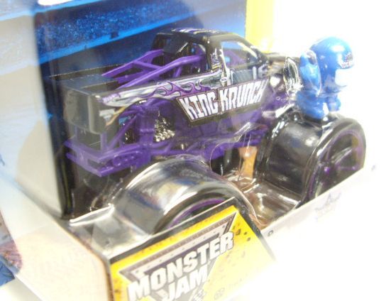 画像: 2014 MONSTER JAM included MONSTER JAM FIGURE! 【KING KRUNCH】 BLACK (TRACK ACE TIRES)