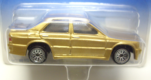 画像: 【MERCEDES 2.6】 GOLD/LACE (CORGI CAST)