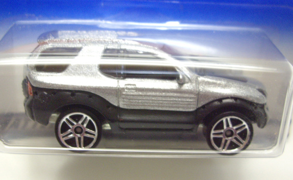 画像: 【1999 ISUZU VehiCROSS】　SILVER/PR5