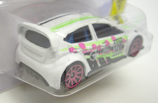 画像: 2014 TREASURE HUNTS 【'12 FORD FIESTA】 WHITE/10SP