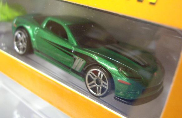 画像: 2014 HOT WHEELS 9CAR GIFT PACK 【'11 CORVETTE GRAND SPORT】　GREEN/PR5