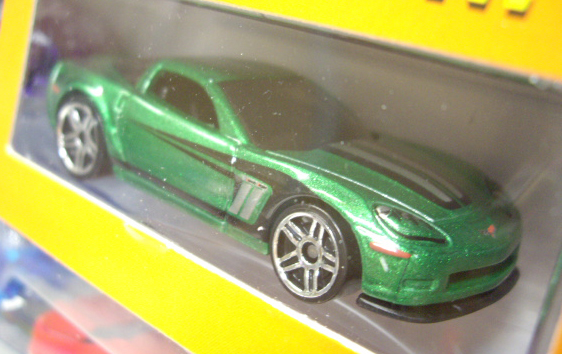 画像: 2014 HOT WHEELS 9CAR GIFT PACK 【'11 CORVETTE GRAND SPORT】　GREEN/PR5 【ハコスカ（ロールバー有）】