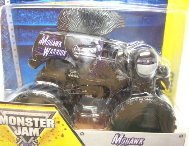 画像: 2014 MONSTER JAM included MONSTER JAM FIGURE! 【MOHAWK WARRIOR】 BLACK