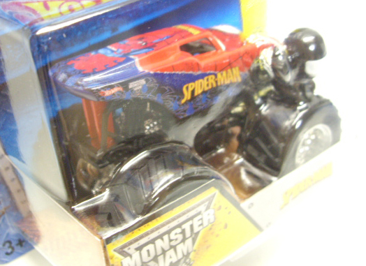 画像: 2014 MONSTER JAM included MONSTER JAM FIGURE! 【SPIDER-MAN】 RED