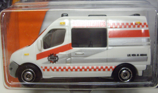 画像: 2014 【RENAULT MASTER AMBULANCE】 WHITE